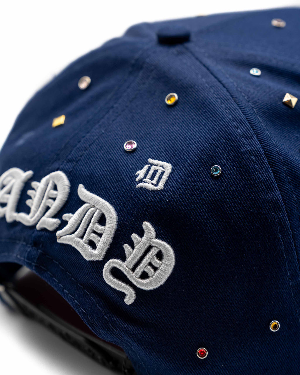 NB 10 YEARS OF DANDY